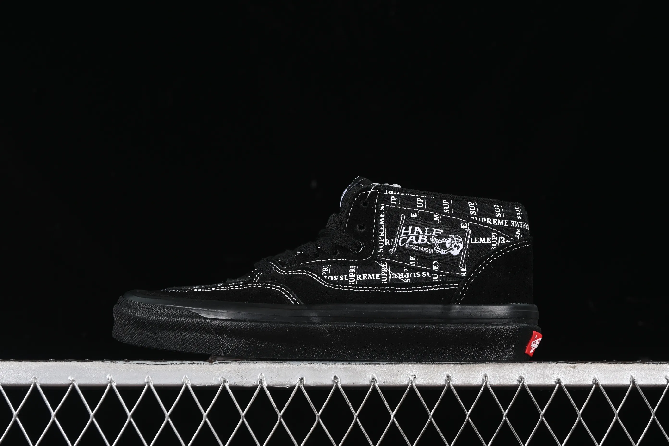 All categories Vans Vans series Vans Mid Vans China Vans Half Cab Pro 92 Vans official retro casual simple versatile skateboard shoes VN0A3QPH2YW